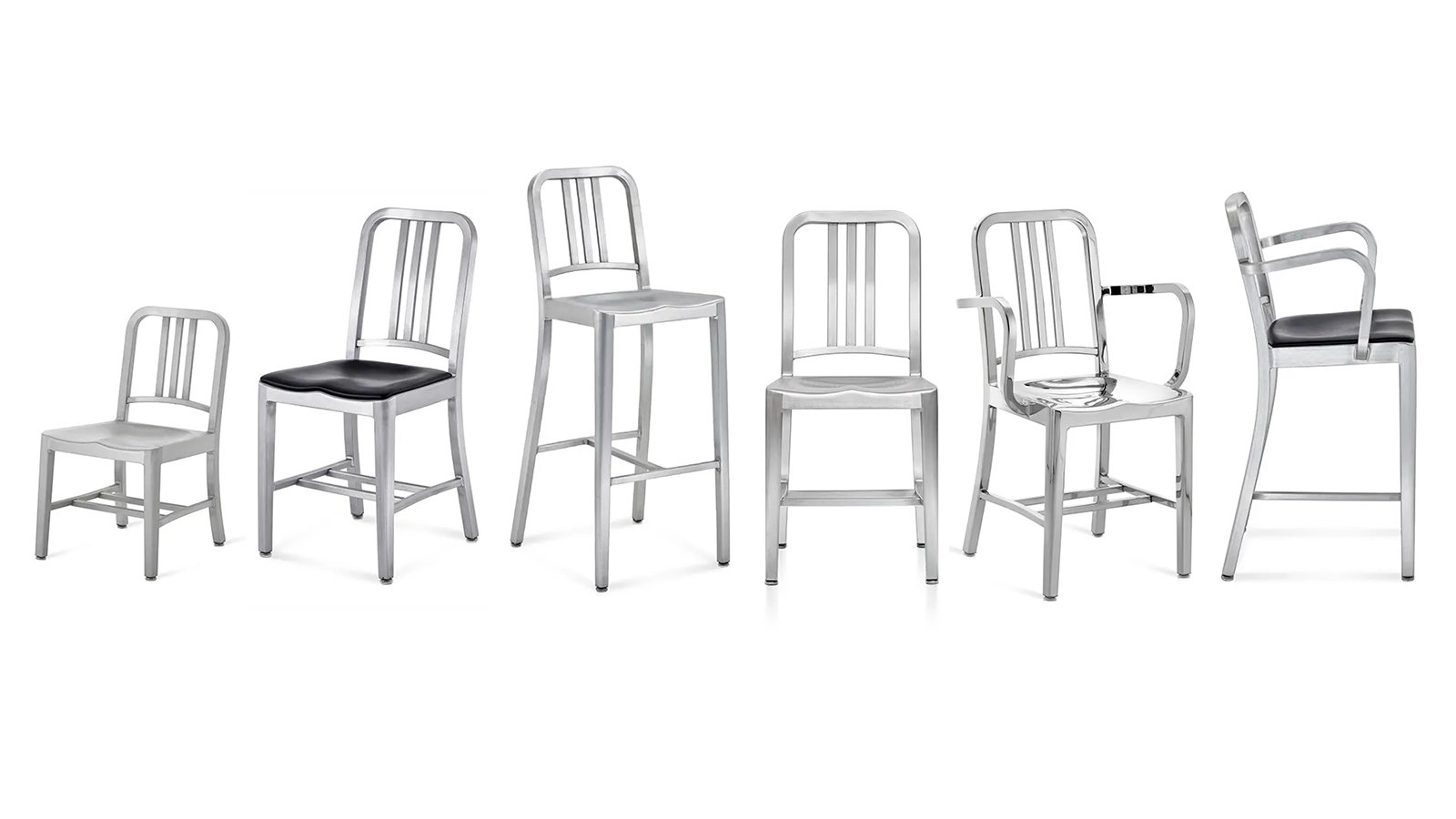 Emeco Navy 1006 拉丝铝设计椅围绕餐桌摆放