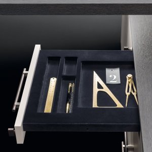 Arche 桌面翻盖电源单元开启状态