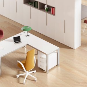 Fattore Alpha 200 x 200 正方形会议桌，canaletto 胡桃木