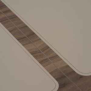 席位处的电源盒