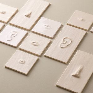 Faces & Figures Mud 哑光与亮光对比