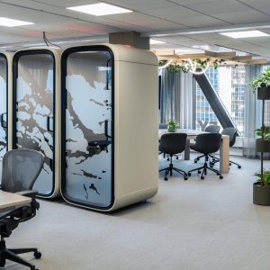 Framery One Compact 的粉末喷涂钢制外板