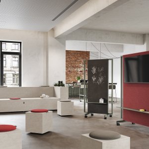 Be.1 Mediawalk 上的金属搁板