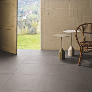 铺贴完成的 Déchirer 60x60 规格