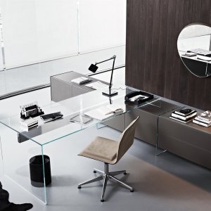 Gallotti & Radice 设计师办公桌 Air Desk，透明水晶玻璃