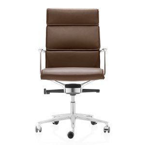总裁办公室里的 Una Plus Executive 皮革座椅