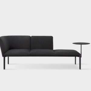 Francesco Rota 设计的 ADD LOUNGE 扶手椅