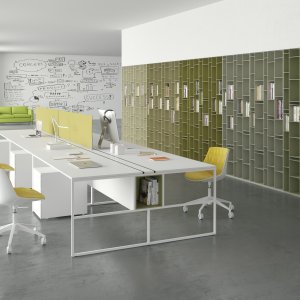MDF Italia 20.Venti 职员办公桌与 20 × 20 毫米钢制框架