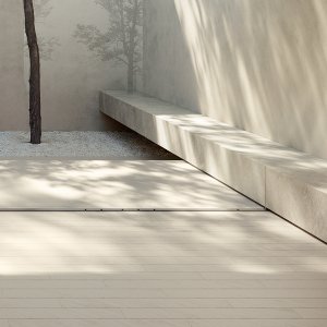 Otto Mutina 地面与墙面同色的访客卫生间