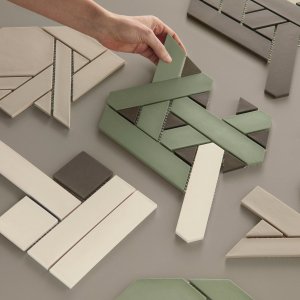 以Weaving饰面的接待区墙面